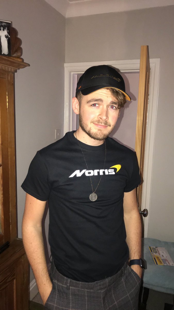 It’s a <a href="/LandoNorris/">Lando Norris</a> kinda birthday 🧡