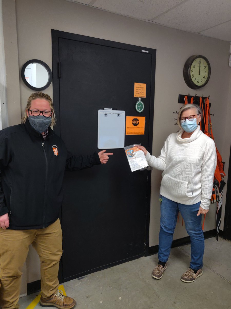 Kris came all the way from Rochester to award Paula, our awesome back office associate. Great job Paula! @Babyruth223 <a href="/LakeThd/">Lake Orion THD</a> <a href="/LindaSpears57/">Linda Spears</a> <a href="/MsKGoober33/">Kristina</a> <a href="/DaxHofmann/">Dax Hofmann</a> <a href="/BrittanyFarrar4/">Brittany Farrar</a> <a href="/annwil99e/">Ann Wilson</a>