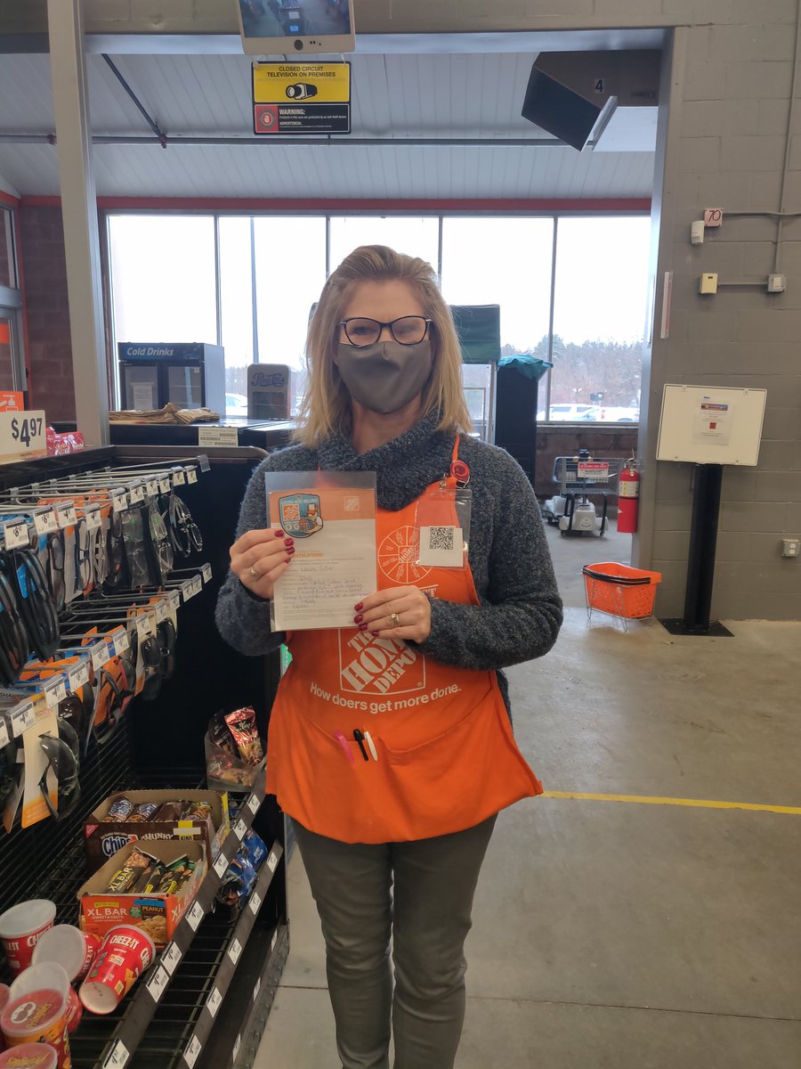 Our cashier Laura received praise from a manager visiting from another region.  That's how we represent here at 2743. Thank you Laura! @Babyruth223 <a href="/LakeThd/">Lake Orion THD</a> <a href="/LindaSpears57/">Linda Spears</a> <a href="/BrittanyFarrar4/">Brittany Farrar</a> <a href="/MsKGoober33/">Kristina</a> <a href="/annwil99e/">Ann Wilson</a> <a href="/DaxHofmann/">Dax Hofmann</a>