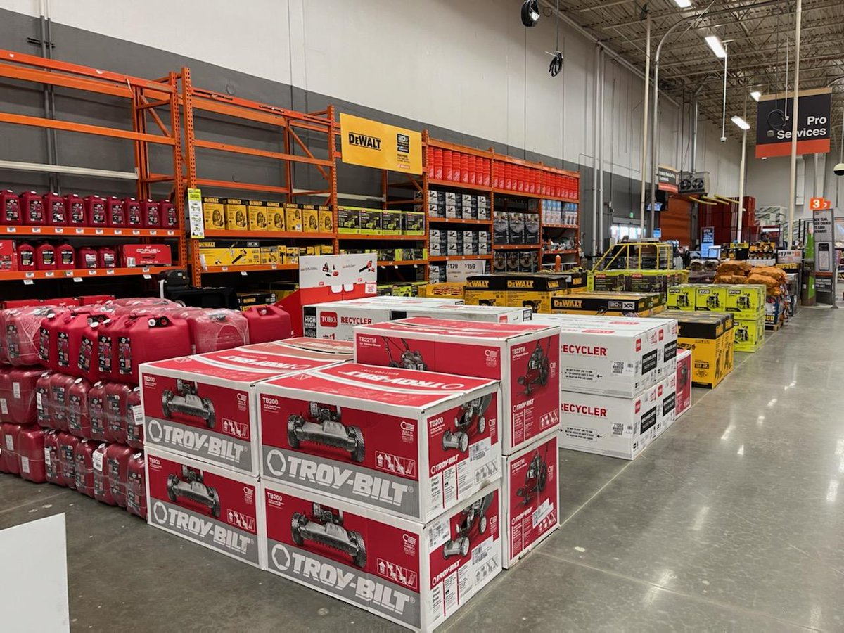 Spring Phase 1 in a week,  why not start now?! @Carell_R <a href="/ManuelYumarcus/">Yumarcus Manuel</a> <a href="/ASummers_HD/">Avery Summers</a>