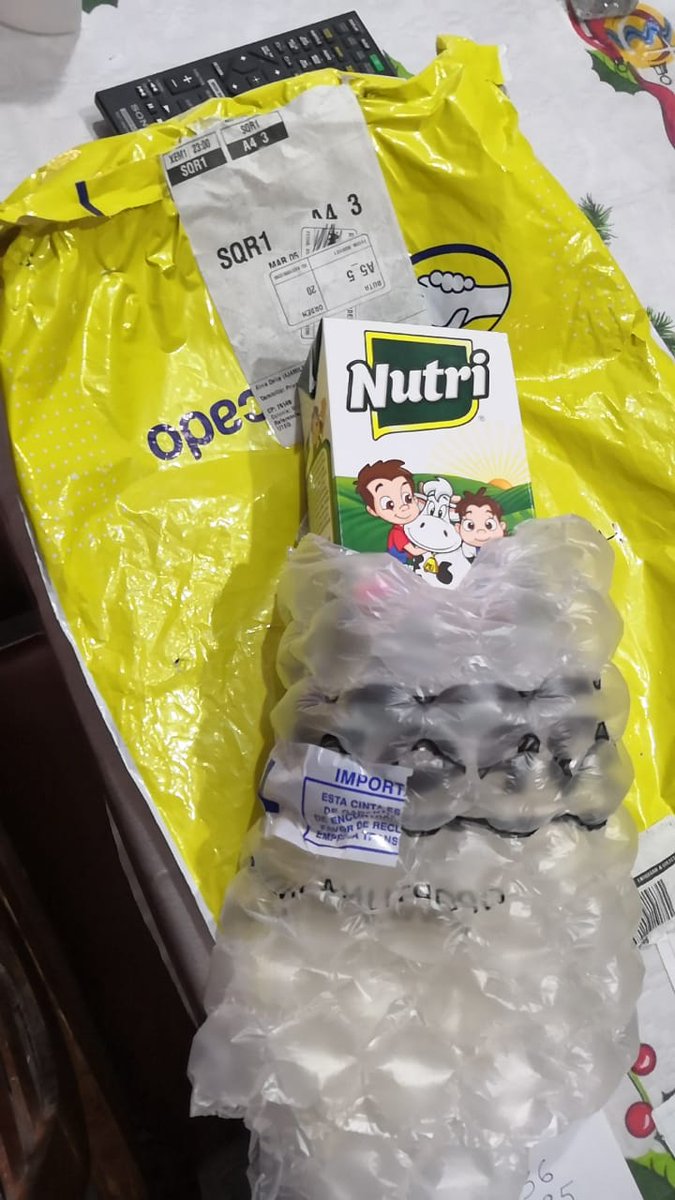 narymila's tweet photo. @ML_Mexico me hicieron un fraude me llegó una leche en vez de una tablet y el vendedor es mercado libre, exijo una solución https://t.co/mvmfF61UQ8