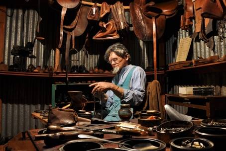 NationalMuseumB's tweet photo. 𝑾𝒉𝒂𝒕 𝒕𝒐 𝒅𝒐 𝒘𝒊𝒕𝒉 𝒕𝒉𝒆 𝒌𝒊𝒅𝒔 𝒅𝒖𝒓𝒊𝒏𝒈 𝒕𝒉𝒆 𝒍𝒐𝒏𝒈 𝒔𝒄𝒉𝒐𝒐𝒍 𝒉𝒐𝒍𝒊𝒅𝒂𝒚𝒔? Bring them to visit the Museum of course!
#Museums l #VirtualMuseum l #MuseumFromHome https://t.co/Dm4dbTC3Cx