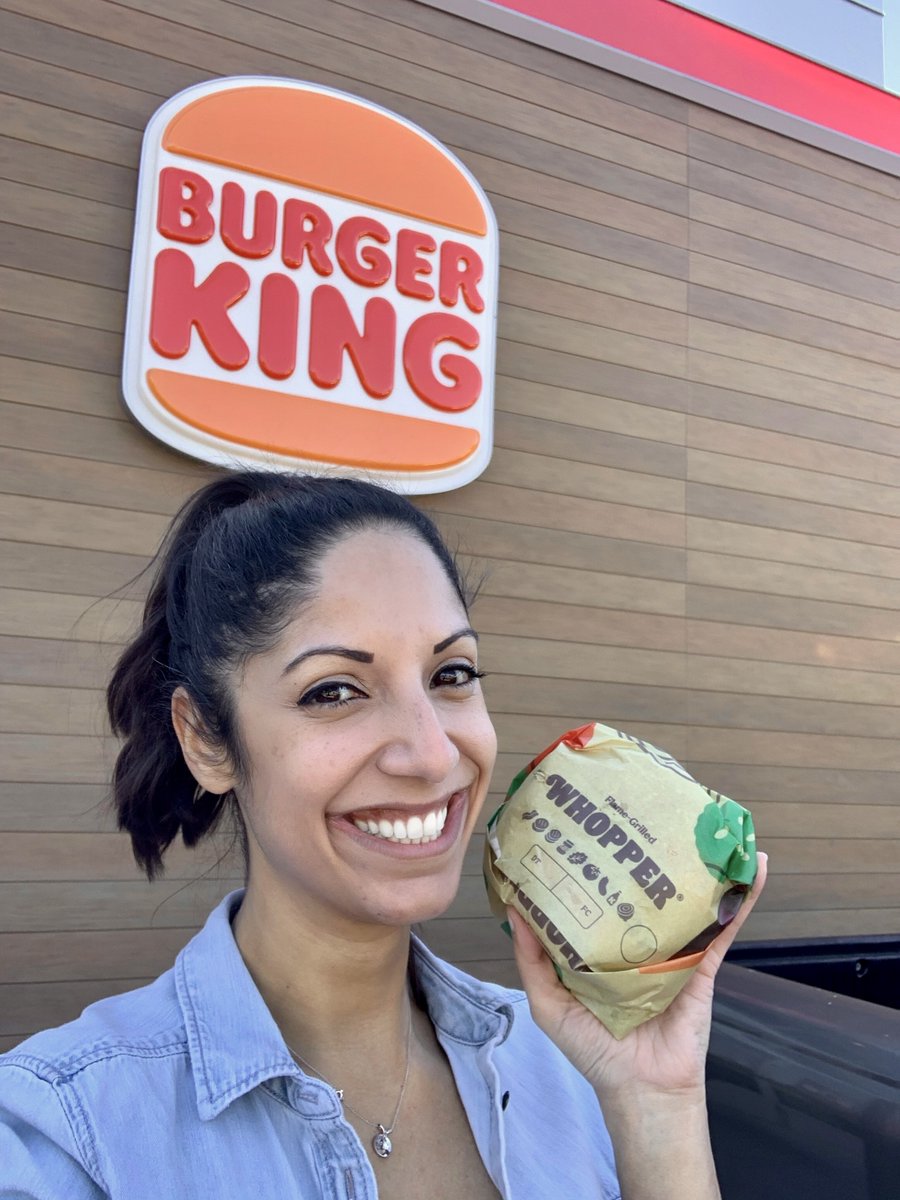 When <a href="/fer_machado123/">Fer Machado</a> invites you to <a href="/BurgerKing/">Burger King</a> to make a proper #whopper, YOU GO. Stay tuned for his return to #CMOMoves and thanks @NadineDietz for letting me sub in this time! You were missed! #CMO #Marketing
