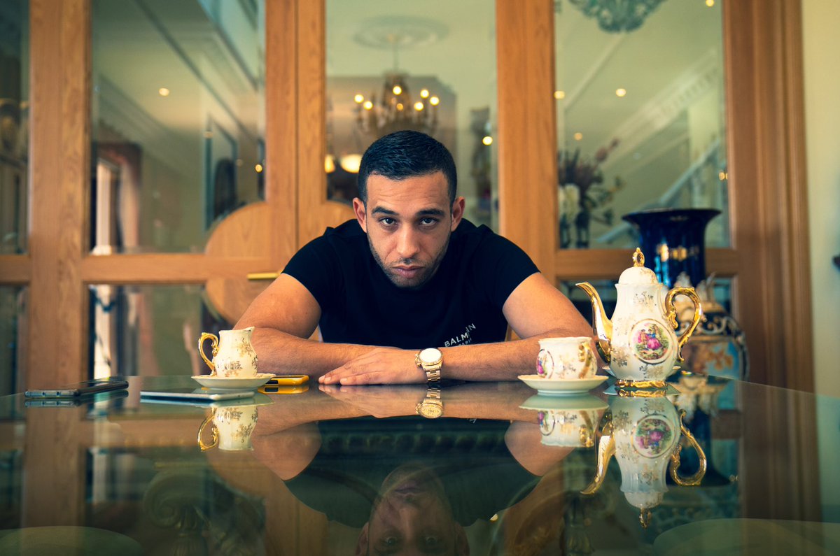 mryouofficiel's tweet image. HLM 2 sortira cette année, je sais que vous attendez depuis un moment, mais c’est prêt ! 
Pour bien commencer 2021 je sors un nouveau single vendredi « La Costa » !! 🇪🇸