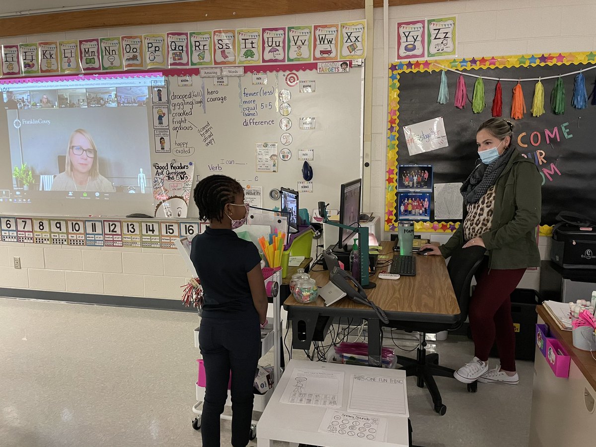 AngelicaT's tweet photo. It’s our GTE Leader in Me Coaching Day! Our LiM Coach Sharla Austin, allowed our students to find their voice as they shared their thoughts about their Leader in Me journey!. #ccpsfamily @TheLeaderinMe @AustinSharla @GTEtoucans https://t.co/biQiAFakqk