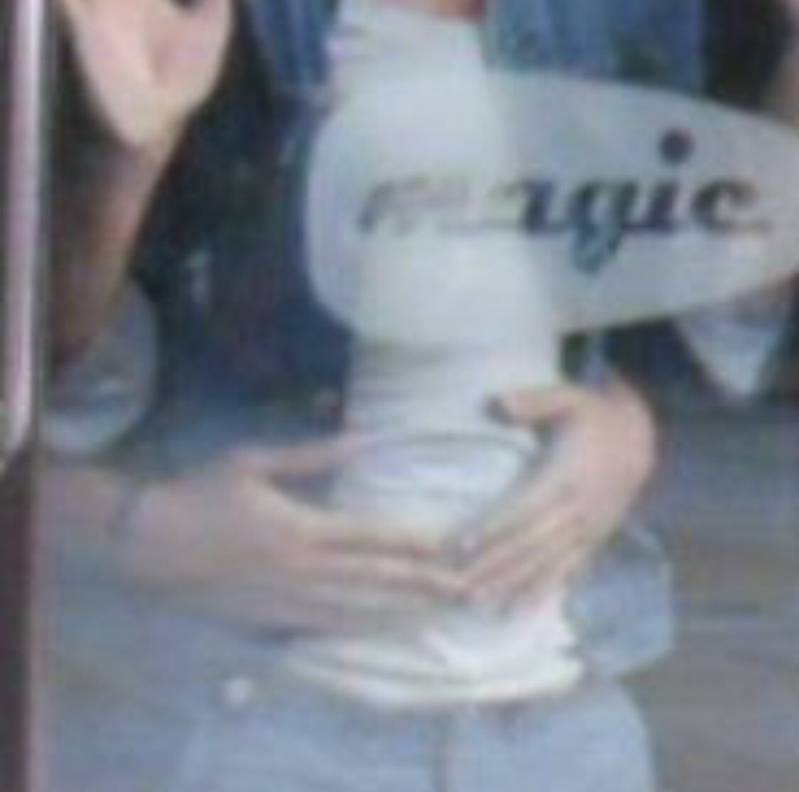 louis tomlinson’s tummy: a thread.