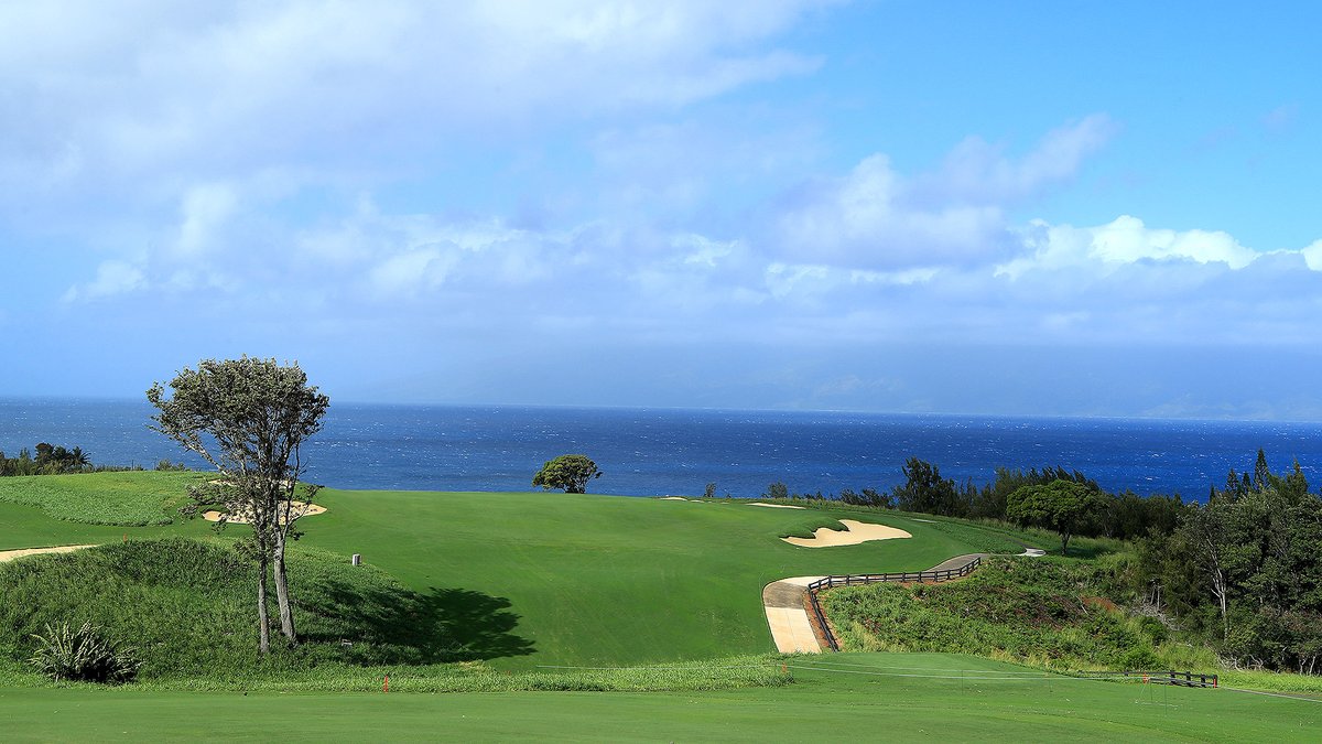 GolfChannel's tweet photo. We're headed to Hawaii 🌊🌺

@Sentry_TOC 📺 schedule:
Thursday: 6-10pm ET on GOLF
Friday: 6-10pm ET on GOLF
Saturday: 6-10pm ET on GOLF
Sunday: 4-6pm ET on @NBC; 6-8pm ET on GOLF

Check out the full field list here: https://t.co/bftMDZ3gEj https://t.co/tf1mWkmuS9