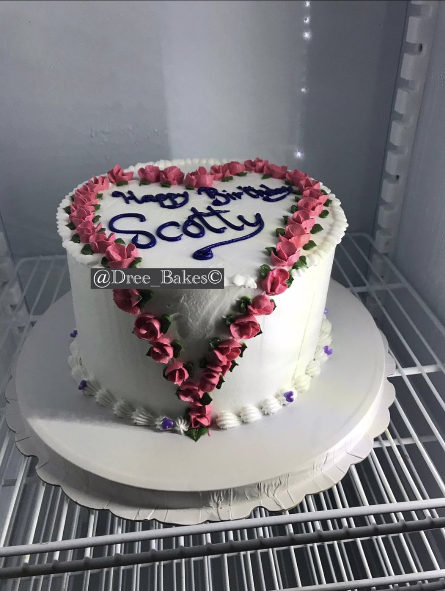 DreeBakes's tweet photo. 😋🍰 https://t.co/CR5z5fPGIE