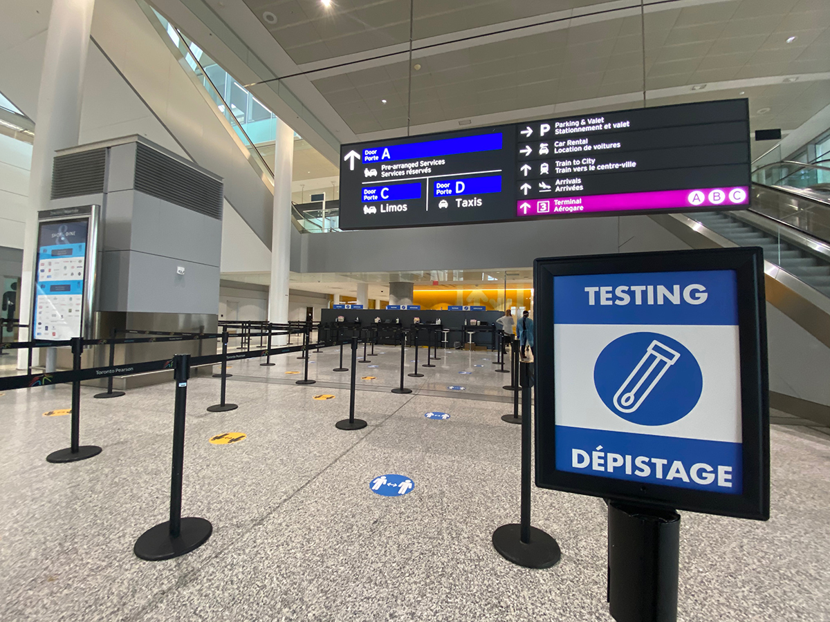 TorontoPearson's tweet image. Starting January 6, free voluntary COVID-19 testing for internationally arriving passengers will be available. Testing is an important new layer in the already robust protections in place as part of our #HealthyAirport program. Learn more: torontopearson.com/testing
