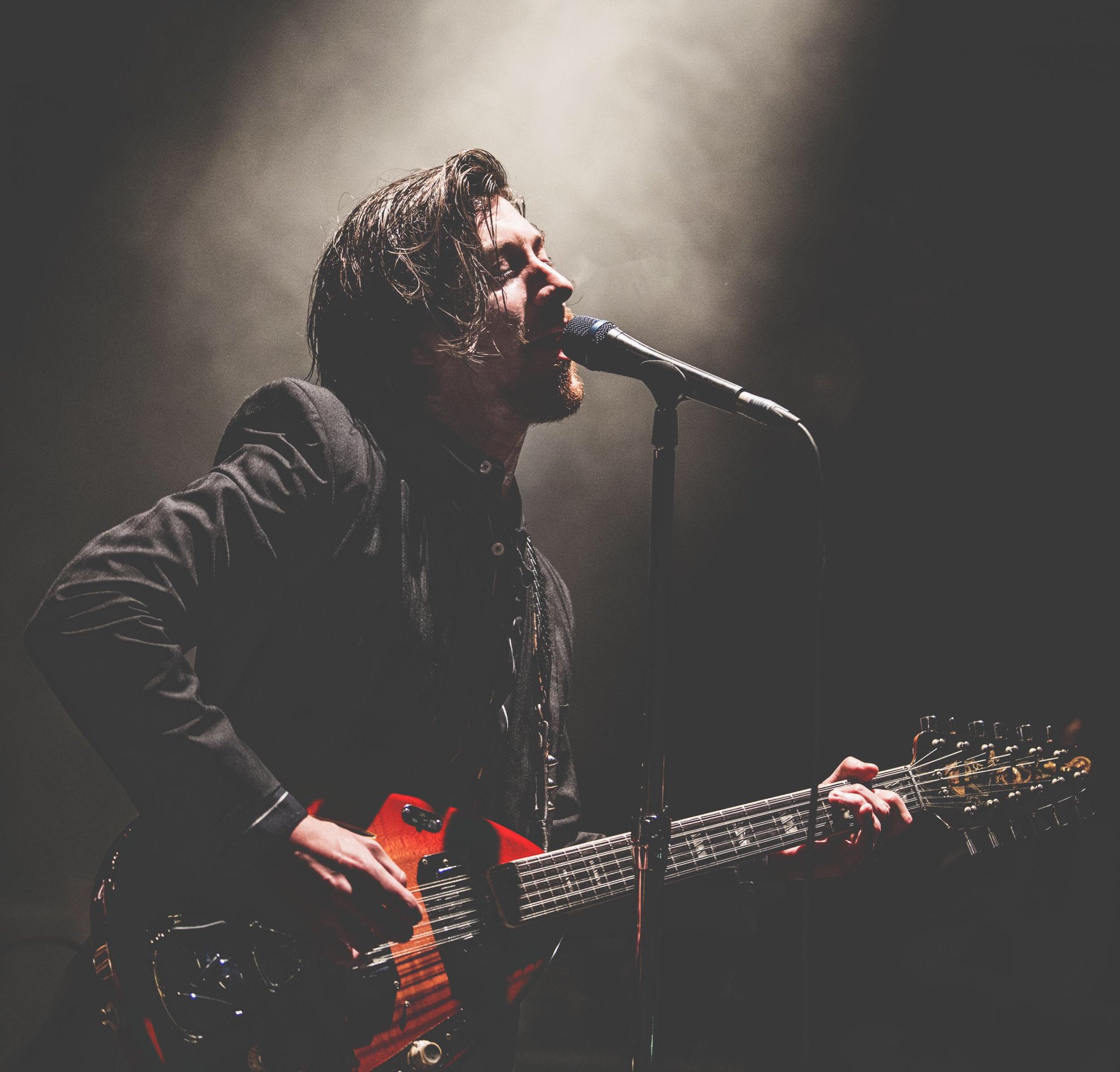 Happy birthday to the greatest king and the hottest dude!! HB Alex Turner 
