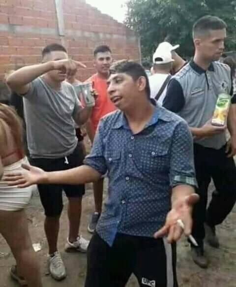 -Cuando convocan a 1 millon de personas para el funeral del Diego
-Pero ahora quieren poner #ToqueDeQueda