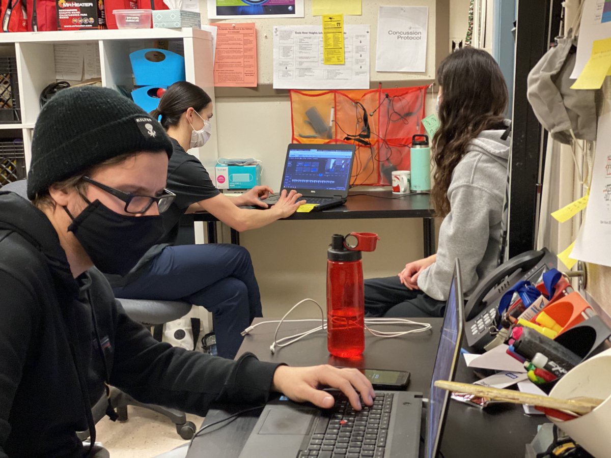 Amyrose484's tweet photo. The amazing phys ed team @ERHS1947 working hard on editing the videos for their next #bodybreak. Each day they get our students physically active in the morning and the afternoon. Check out the videos on google meet. #physicaleducation #team #QDPE #WeVideo @WinnipegSD https://t.co/hNGtLzFAt0