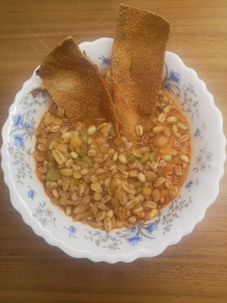 marmahran's tweet photo. Grains soup #veggies #vegetrian #grains #soup #foodintolerance https://t.co/qsD5WojxVP