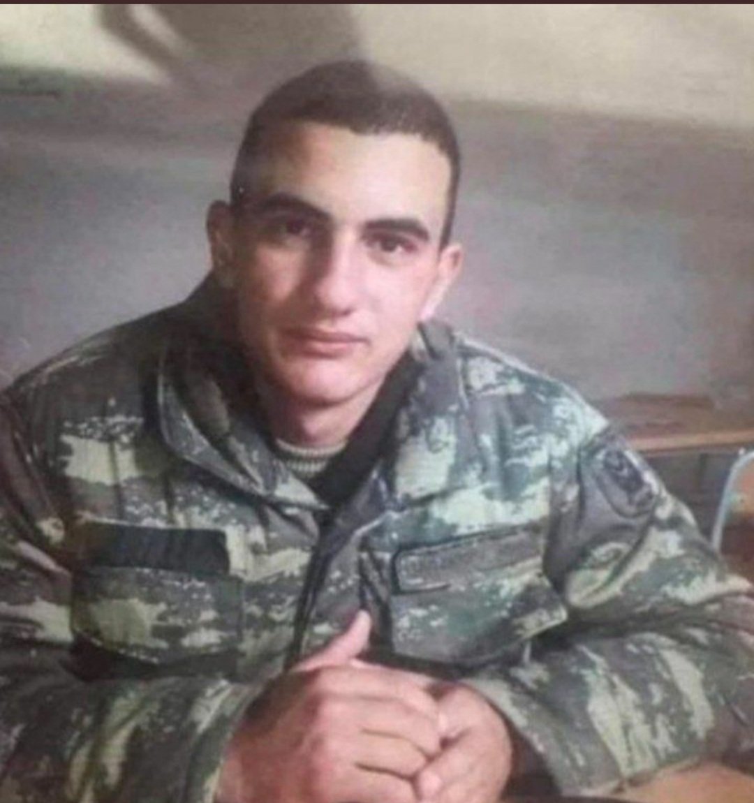 muradov732's tweet photo. Our soldiers Ali Yusifov and Mammadaga Imanov are currently in Armenian captivity.Armenians inflict persecution and violence on them.We demand that our soldiers return to their homeland immediately

#bringbackMammadaga 
#bringbackAli 
@ICRC @UNHumanRights @RedCross https://t.co/sdq4yR703r