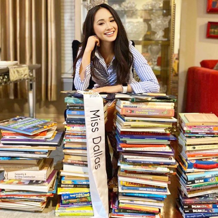 Averie Bishop, Miss Dallas, and her nonprofit, The Tulong Foundation, built the very first library in her mother’s village in the #philippines🇵🇭. She raised $1,500 to finance a small computer lab and gathered more than 1,800 books to fill the library. #wcw @MissAmericaTX