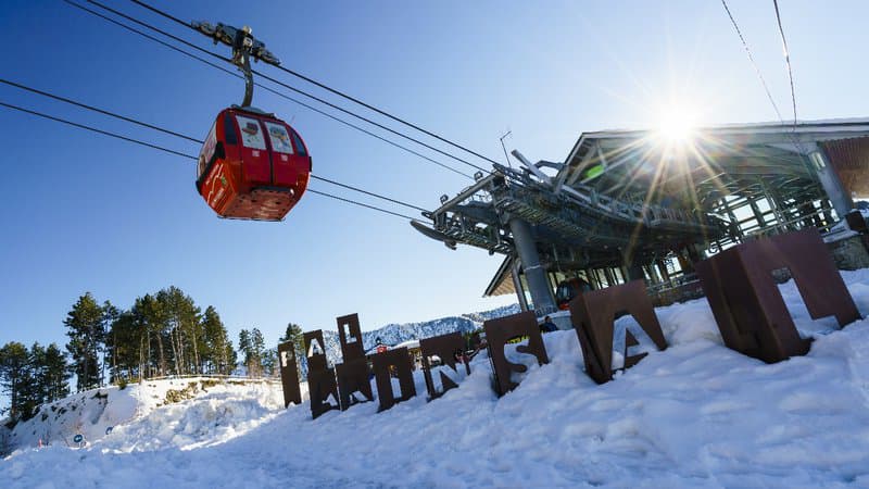 🔴 ALERTE INFO. Stations de ski: les remontées mécaniques ne rouvriront pas ce jeudi
bfmtv.com/economie/stati…