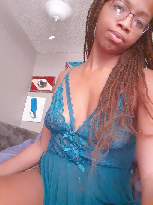 No matter the wear.. I'm in control. 🔝😌 FEMDOM https://t.co/0kmIjU1Pad<a href="/tag/myxanniversary"class="tags"><span>#myxanniversary</span></a>