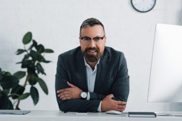 greggerstg's tweet photo. There are occasions when you will receive a resignation notice from one of your retail management team that comes like a bolt from the blue. We’ve put together some advice on what to do when a retail executive leaves unexpectedly.

👉 https://t.co/8gBUm3teqM

#Leadership #AGP https://t.co/30UkOpgbBZ
