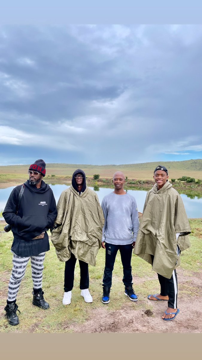 RealBlackCoffee's tweet photo. Mother said a little prayer before we left for our short left trip as young men of the Family to hang out,have good &amp; uncomfortable conversations about who we are &amp; what we are trying to be and also align &amp; reconnect with not just ourselves but  nature.I’m grateful for Family❤️ https://t.co/USbSxMpK6g