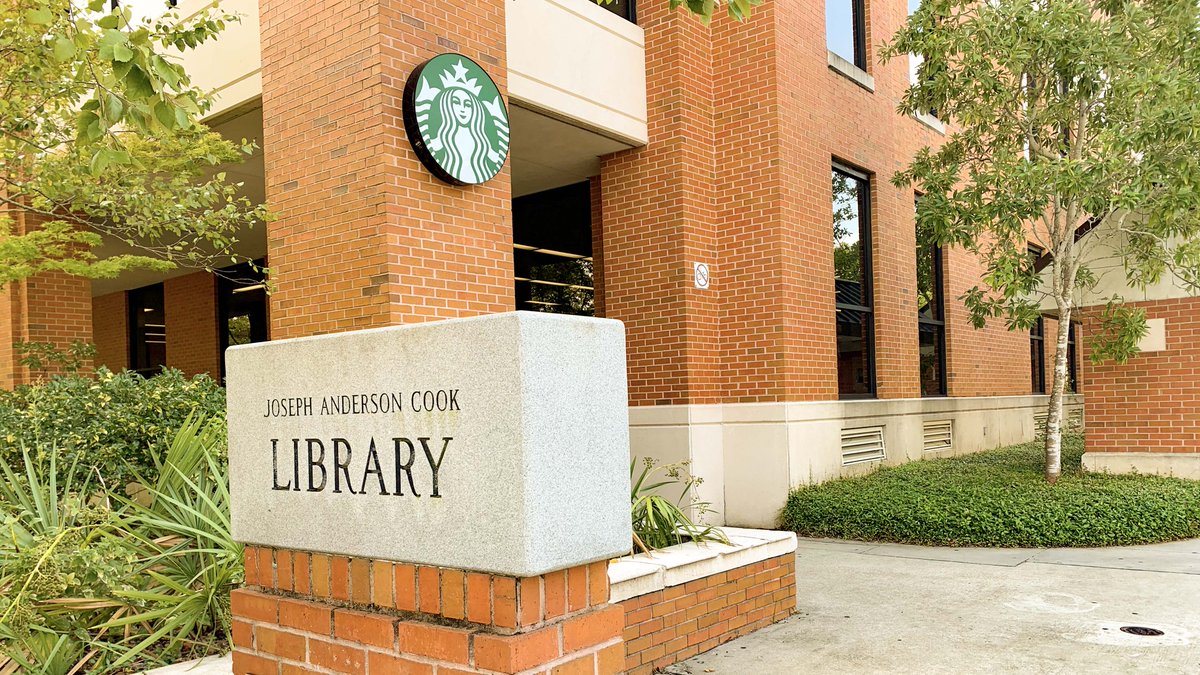 Eligible students can now apply for the laptop loan program for the spring semester. Students must be enrolled full-time and have a valid USM ID. Laptops must be picked up in person and returned at the end of the current semester.

Details: bit.ly/398E3Zn