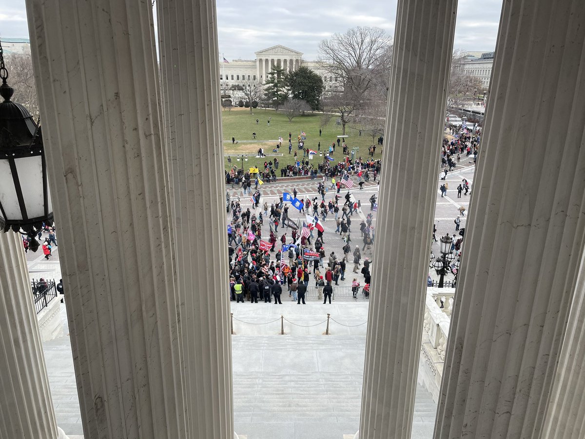 Matt Laslo tweet media