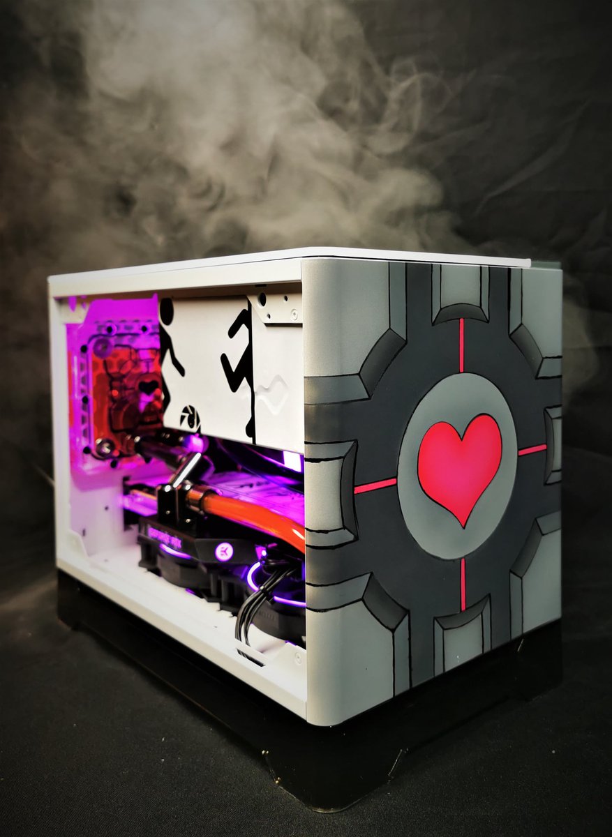 InWin's tweet image. Who's ready to celebrate with cake?! #TPBMods recreated #Portal's #CompanionCube by modding the #InWin A1 Plus! 😍😍😍