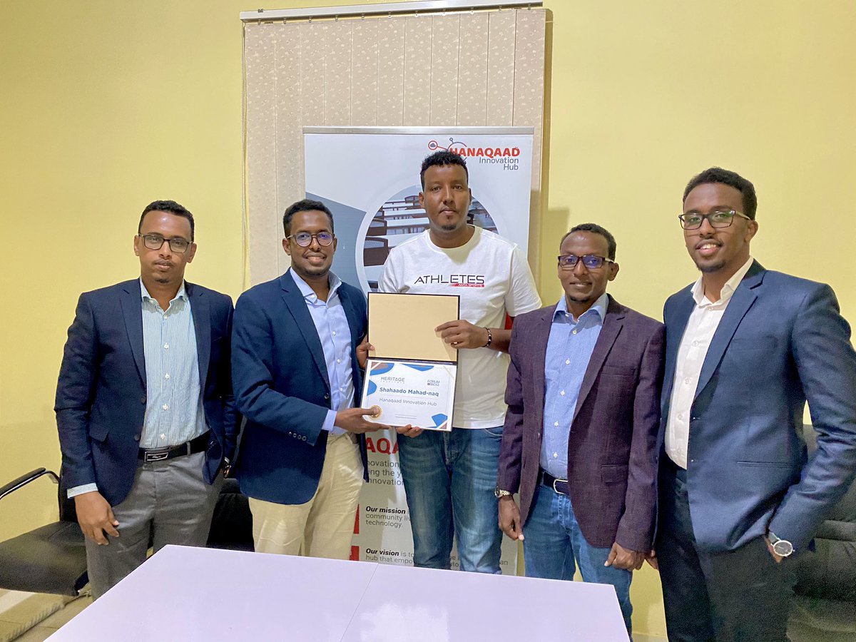 hanaqaadhub's tweet photo. We are extremely honored to recieve an appreciation certificate from @HIPSINSTITUTE. It was a pleasure working with your amazing team on The Forum for Ideas held in Garowe this week. #AFI2020 https://t.co/Sbw7LhL5rx