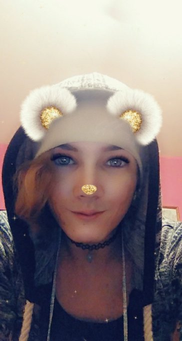 Sometimes I know how to be cute.  ...if I'm not being bougie~ 🖤 https://t.co/XsIeCYETLw<a href="/tag/amateur"class="tags"><span>#amateur</span></a>