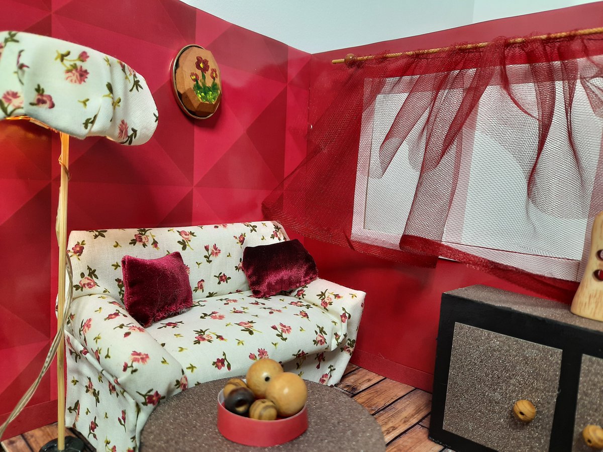 Miniatures rules...

Yes my firends I love them. I ❤️ them so much that I started to create some. Watch this relaxing video about how a miniature stylish living room was born.

youtube.com/watch?v=3WccJD…

Enjoy and subscribe!
Thx!