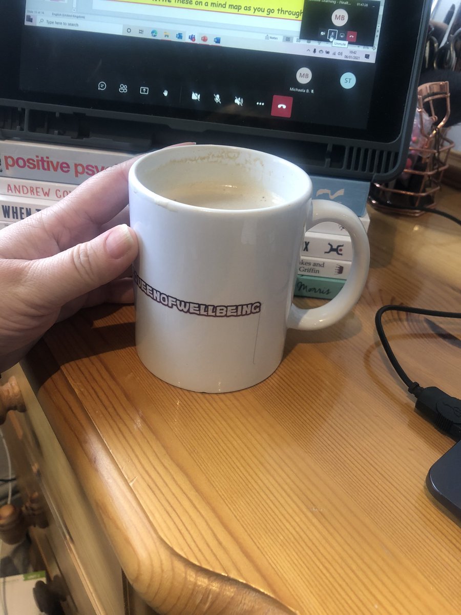MrsTweddell's tweet photo. Hot #Coffee and a face full of make up boosted my morale today. 5 live lessons and 100% attendance in all. #100happydays #day3 #findthepositives #keepingsmiling https://t.co/yP87qnfRDV