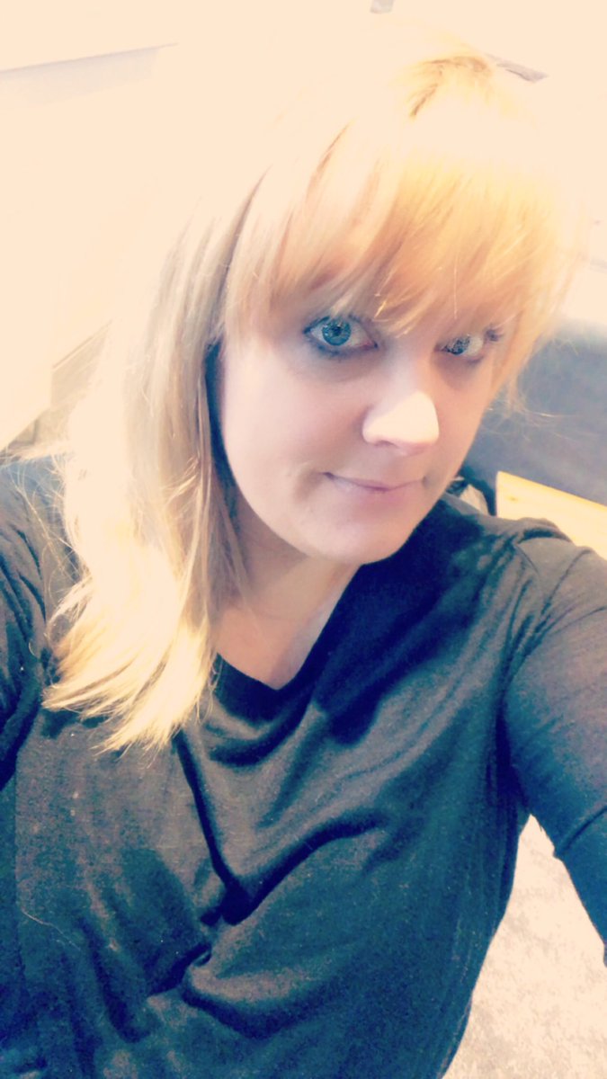 MrsTweddell's tweet photo. Hot #Coffee and a face full of make up boosted my morale today. 5 live lessons and 100% attendance in all. #100happydays #day3 #findthepositives #keepingsmiling https://t.co/yP87qnfRDV