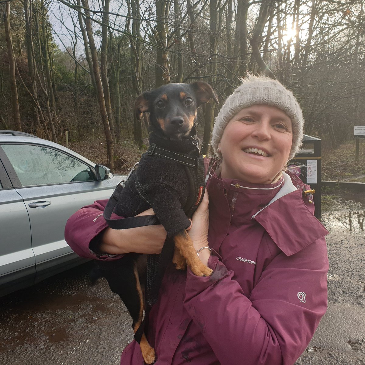 A very warm Happy Paws welcome to our new starter today, the beautiful Ani. She settled straight in and loved meeting her new friends!