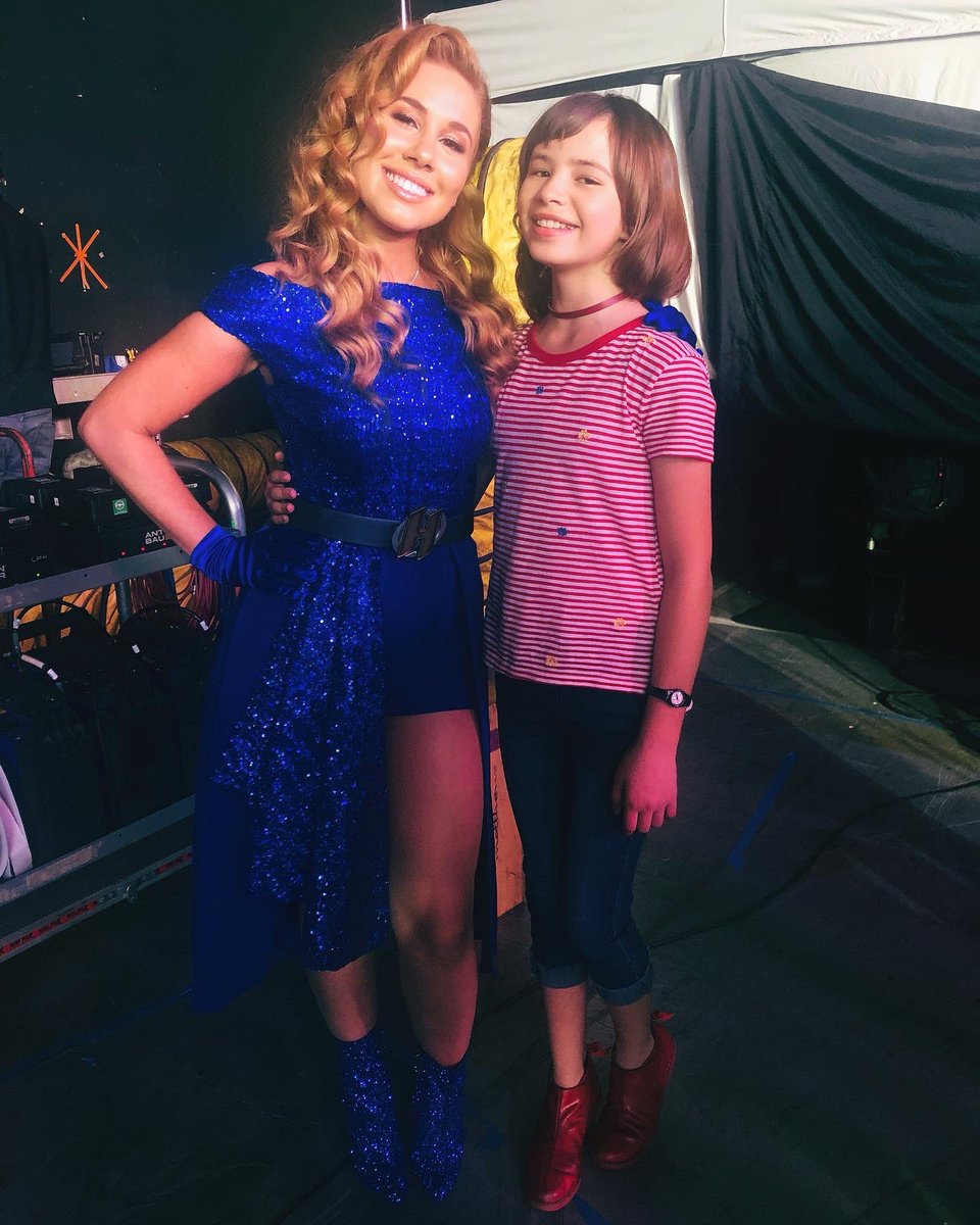 HaleyReinhart's tweet photo. Just a super hero mom &amp; her super hero daughter! #acapella #msvox 🎙 
After 44 Million families watched #wecanbeheroes in the 1st 4 weeks, helping make this @netflix biggest holiday viewing season EVER- beyond thrilled that we’re comin back w a sequel!!! P.S. Big news tomorrow..! https://t.co/tFHEmnHqDW