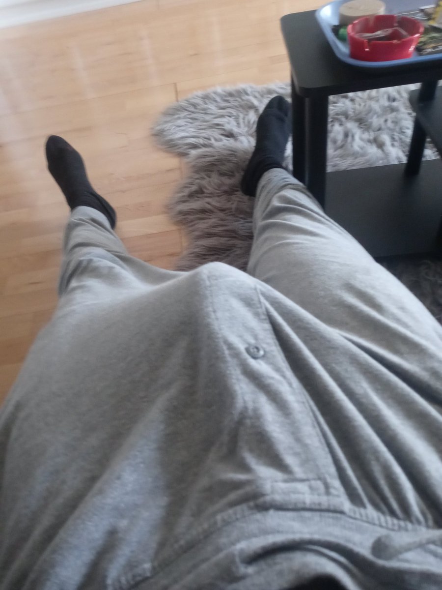 TheeCarmelo's tweet photo. So...Who Wanna Come Handle This? 🍆😈 Subcribe for more https://t.co/p8M7PeyN80 https://t.co/C3tDSDr4JM