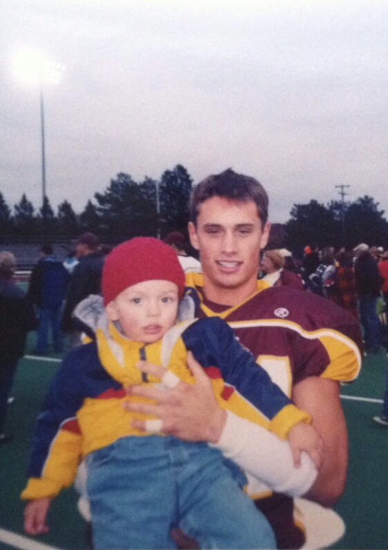 Grant Thwaites tweet media