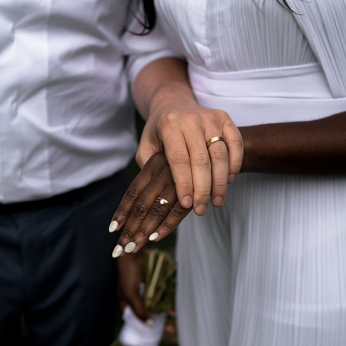 McCaulJewellery's tweet photo. A beautiful image from one of customer's wedding days, featuring our Mobius bands in rose and yellow gold.  Congratulations Natalie &amp; Chris! 🥂 

📸: @irwinsychan

#weddingbells #weddingbands #mobiusring #mobius #handcraftedjewellery #jewellerylondon #bespokejewellery https://t.co/KfB1mUfQRf