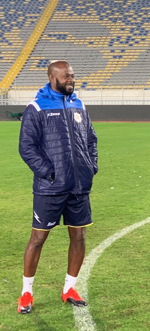 1 en coupe de la ligue perdue aux buts contre Jamono de Fatick, et 4 en ligue africaine des champions. Énorme, non? Et mieux, encore l’équipe marque 26 fois et ne prend de buts que 8 fois ! Cet homme est sous-côté !