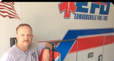 CTZebra's tweet photo. Jason Taylor, 51yo Paramedic, Edwardsville Fire Department, Kansas, died of #covid19 1/1. He was passionate about opposing the injustices of the world and loved to take photographs of his Firefighter colleagues. #healthcareheroes #WearAMask https://t.co/UpSYJINzeE https://t.co/Gt12ylOCJ9