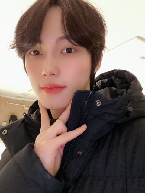 wasseungyeop's tweet photo. IF UR TL ISNT FILLED WITH SEUNGYEOP RIGHT NOW... YALL NEED NEW MOOTS !! #SEUNGYEOP #ELAST https://t.co/nlD9ZG1bWo