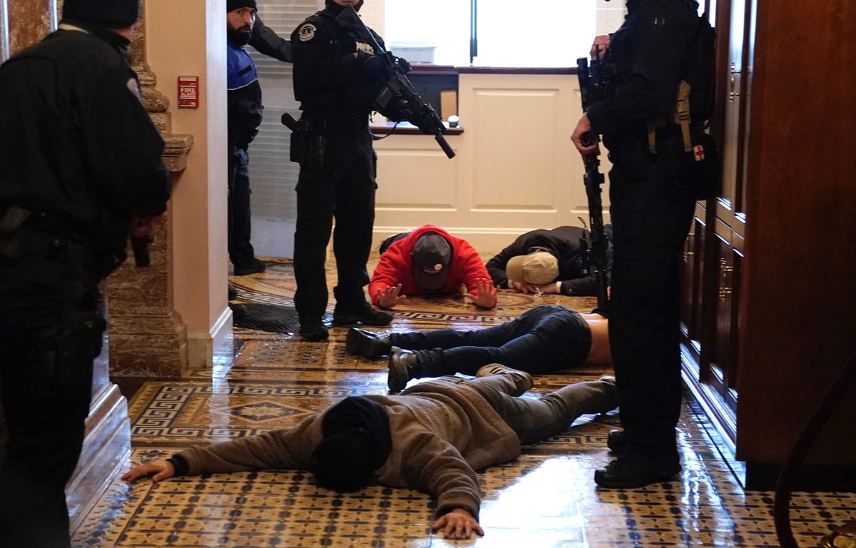 1 person shot, several detained in the Capitol building.  #BreakingNews  #breaking  #PanicInDC