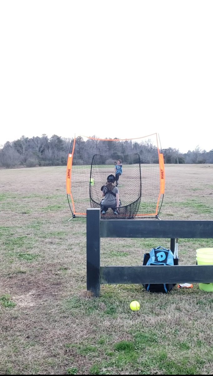 DMonsen's tweet image. Behind every pitcher is a great catcher ❤
#Thankful