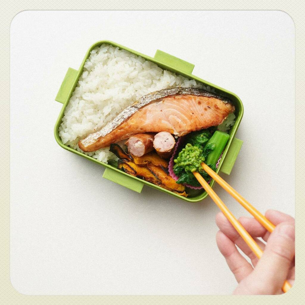 TadakatsuMisaki's tweet photo. Wed.01.06.2021 #obento #bento #lunchbox #お弁当 #弁当 #嫁弁 #yomeben #AdobeLightroomCC #foodphotography #foodpics #japanesefood #obentolighting #BentoExpo #flatray 昨日またアップし忘れ。 #焼き鮭 #ウインナー #菜の花のおひたし #焼きかぼちゃ
Instagram >> https://t.co/vOFUr42OSx https://t.co/IDEcZRDANJ