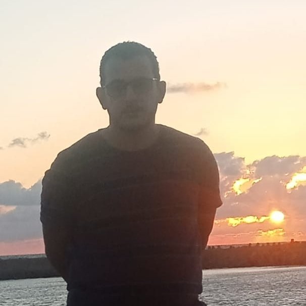 sameharafa80's tweet photo. #NewProfilePic https://t.co/JNmNYQNxFq