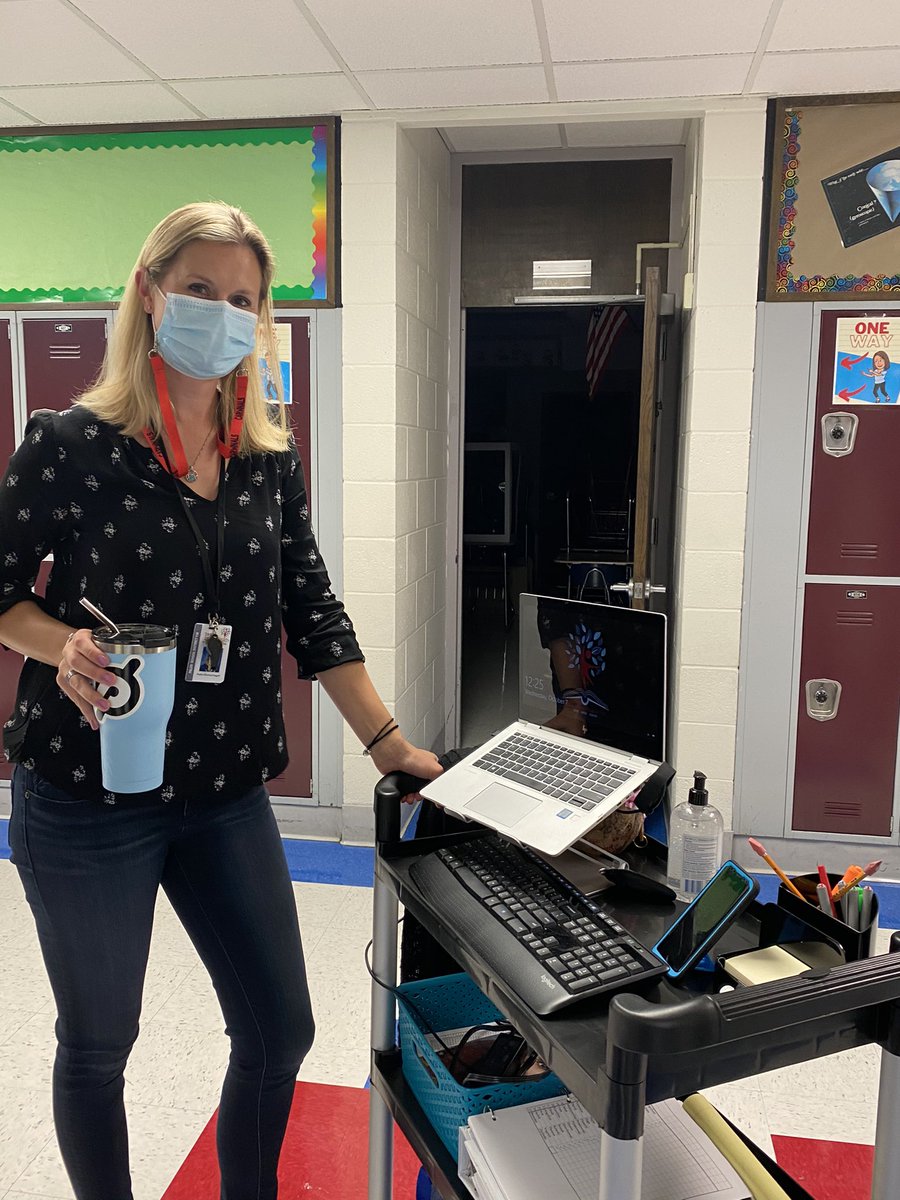 meagan_doornbos's tweet image. Thank you @vae_champagne for including me in the #NewYearsChallenge Each day I will post a picture from a day in the life of an educator. I will post without explanation &amp;amp; nominate someone else to take the challenge.   7 days, 7 pictures, &amp;amp; 7 nominations! I nominate @mpdcarr