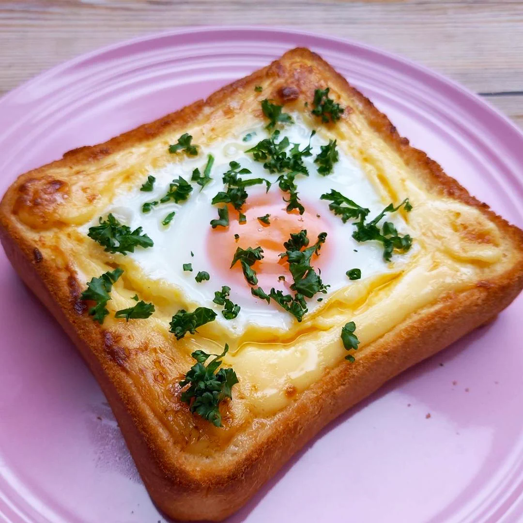 甘くてしょっぱい！卵がとろっ、何度も食べたくなるトーストの作り方！！