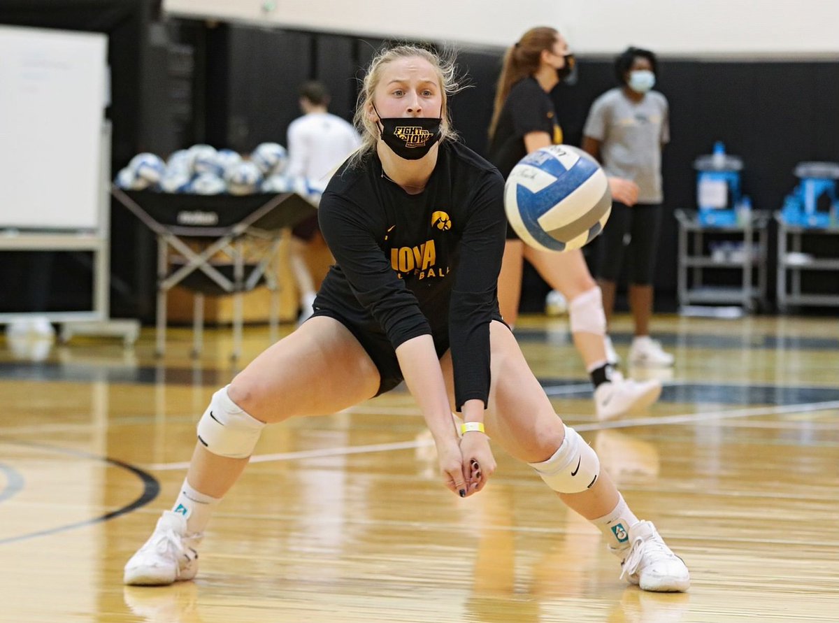 NCAA Women's Volleyball tweet media