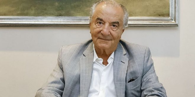 Paritaria de Empleados de Comercio: Cavalieri inició las negociaciones con las cámaras empresarias para recomponer el salario
bit.ly/3bsfzNx