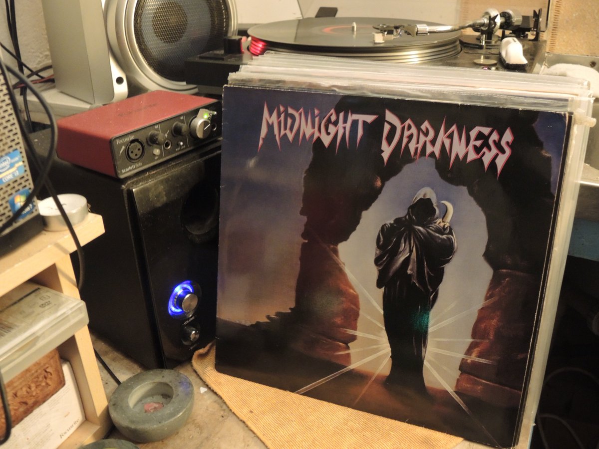 1974older's tweet photo. Midnight Darkness - Holding The Night
Hot Blood Records 1985
Like Accept? The Scorpions? Priest? #MidnightDarkness were forerunners to #PowerMetal and maybe heavier than all the above. This was their only full-length album.
A chugging mid-paced classic ๐ค
#vinylrecords #MetalLP https://t.co/23VTH254kE