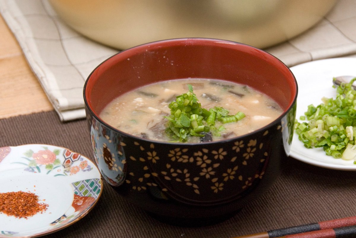 今日は一年の無病息災を願い 七草粥 を食べる日ですね七草粥がわりに 納豆汁 を食べるのが山形の村山地域雪深く七草を集めるのが 21 01 07 山形県のコロナウイルス最新情報 山形県庁 庄内コンシェルジュ