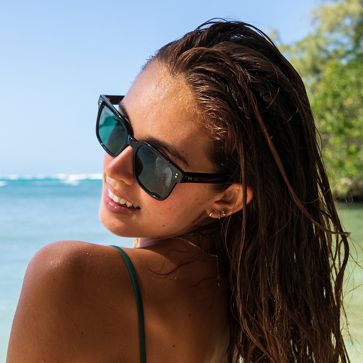 raen_optics's tweet photo. West - a welcome dose of aloha for your eyes. #ThroughTheEyes of @silkymerman
—
#RAEN. Inspired by the Classics.
#HandmadeForToday https://t.co/WjqRF4CLSC